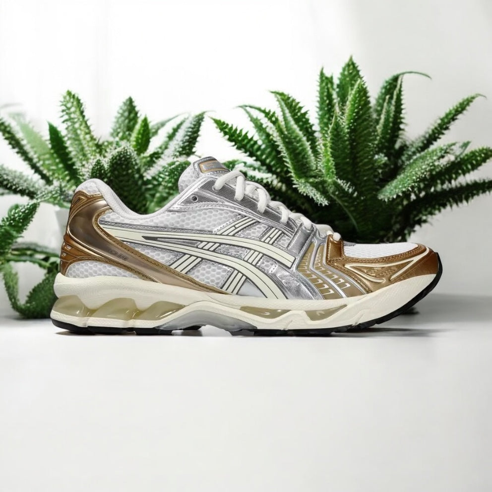 Asics Kayano gold